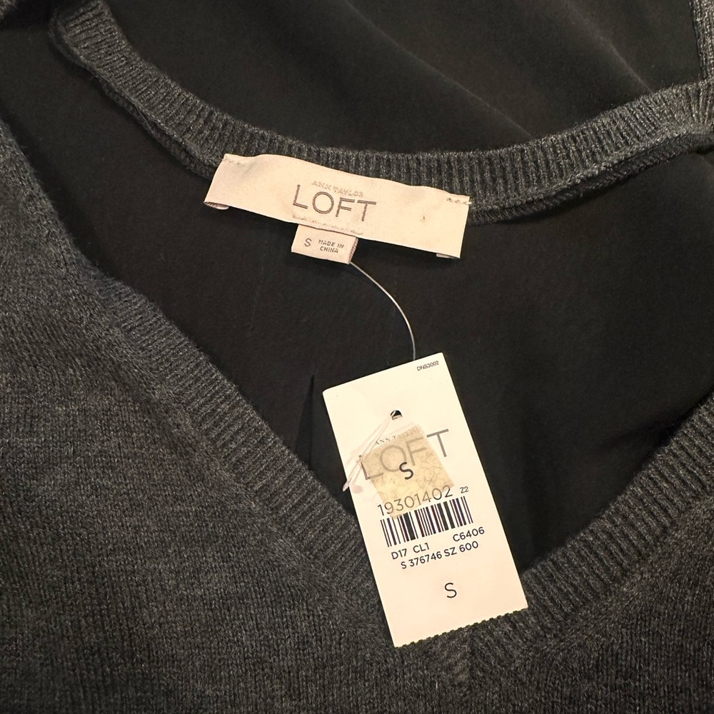 NWT Loft dress size small black and grey - sweater dress - Picture 4 of 5